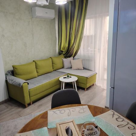 Relax Downtown Suite Constanta Exterior photo